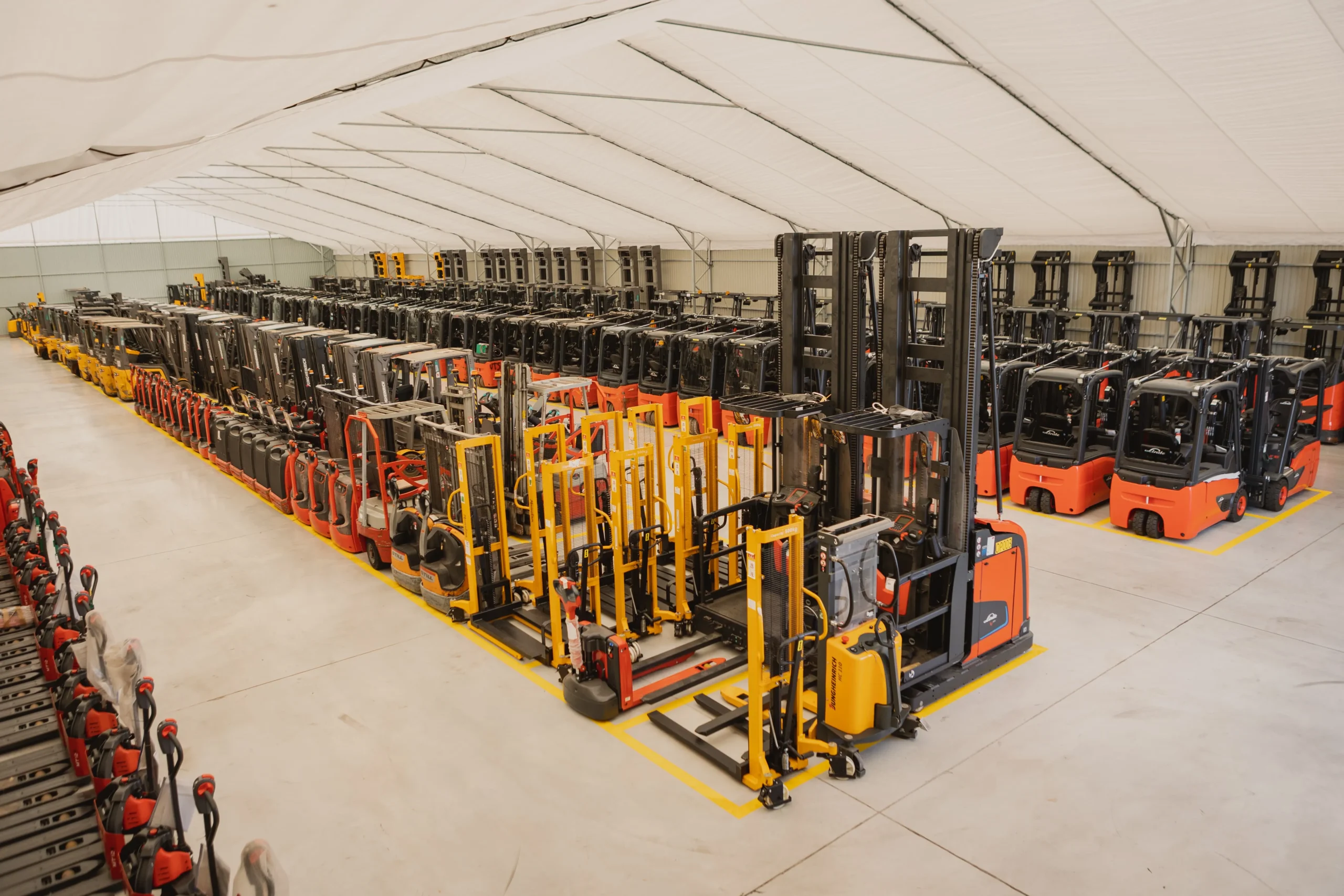 Superlift firma sprzedająca wózki widłowe